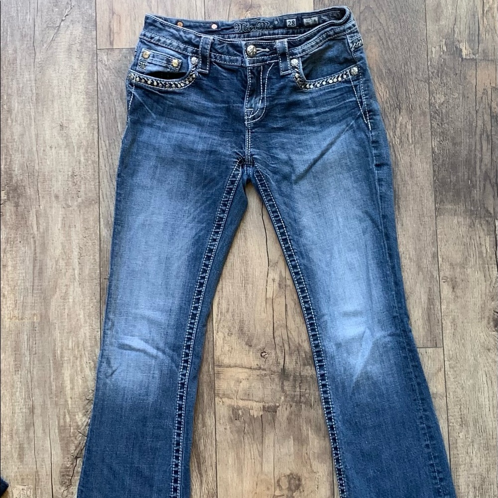 Miss Me Mid-Rise Boot Cut size 28